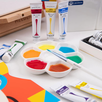 MEEDEN 7-Well Studio Porcelain Paint Palette Tray,Artist Mixing Colour Tray by 4-3/4 Inches for Watercolor Gouache Painting,Round,White