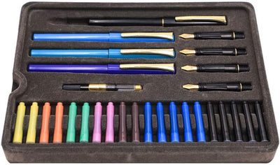 Mont Marte Calligraphy Set, 32 Piece. Includes Calligraphy Pens, Calligraphy Nibs, Ink Cartridges, Introduction Booklet and Exercise Booklet, Packaging May Vary